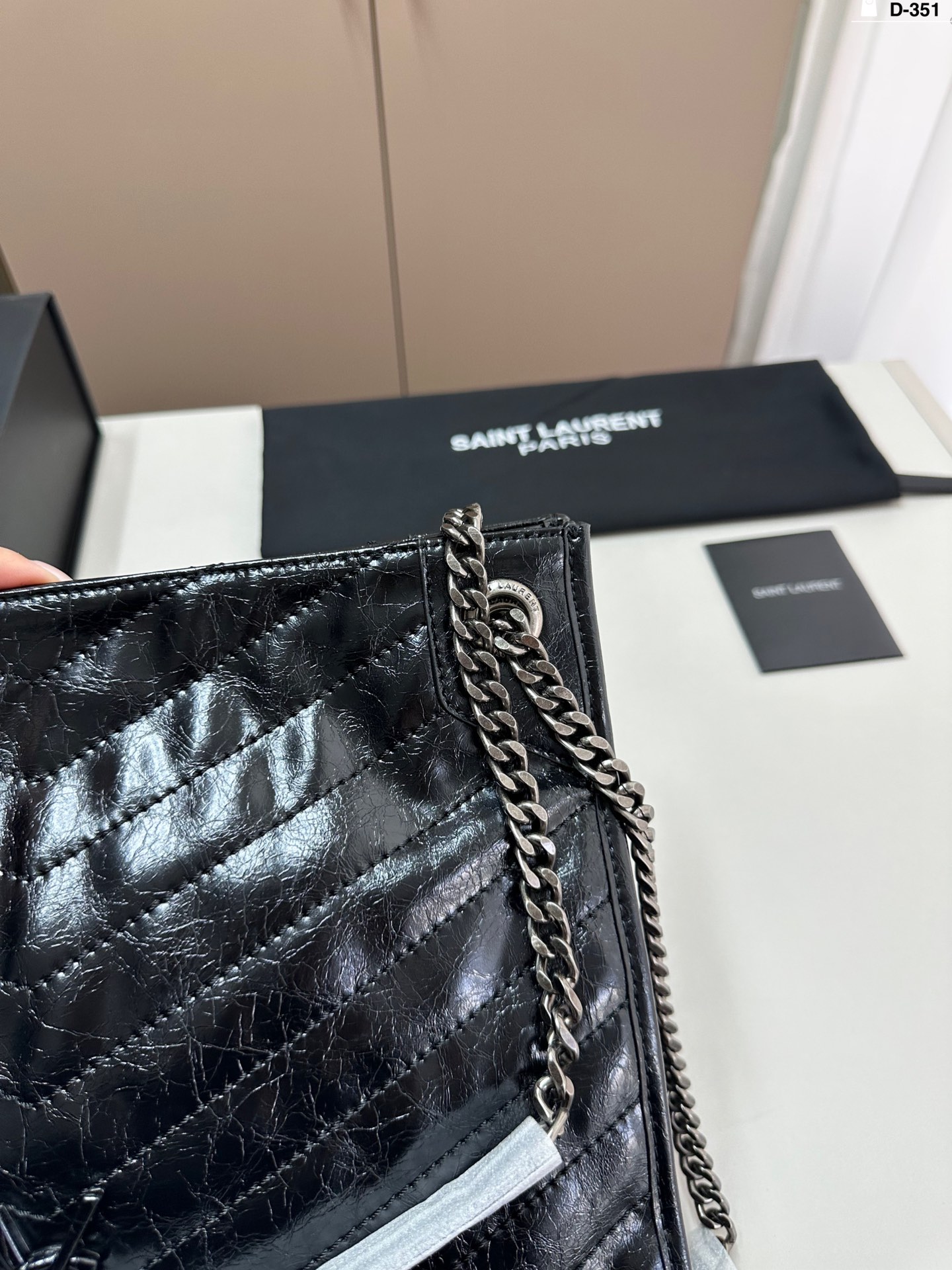 ysl niki
