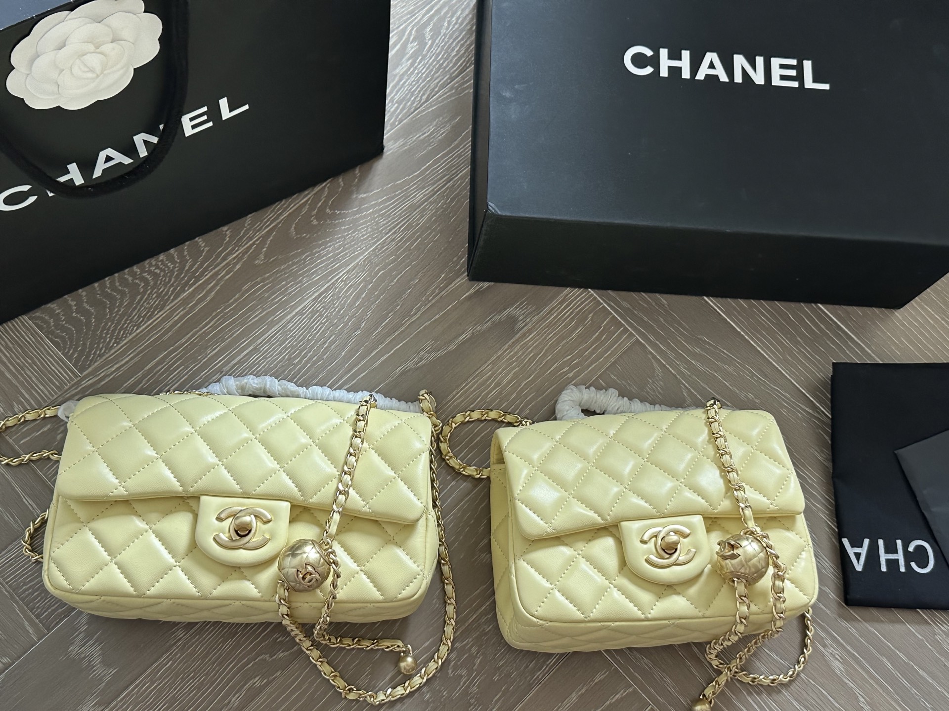 Chanel mini Golden Ball CF