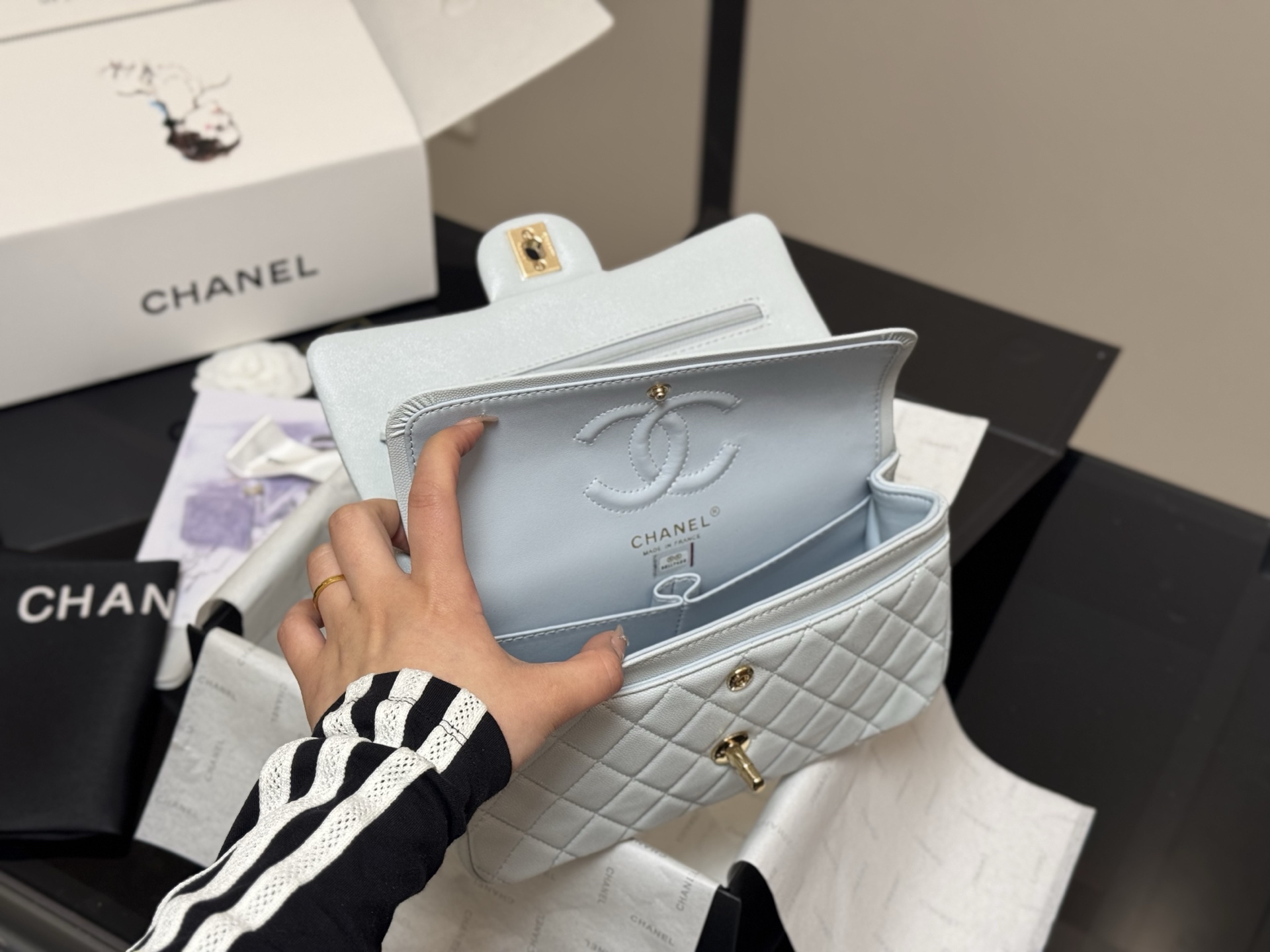 Chanel  CF baby blue Caviar 23