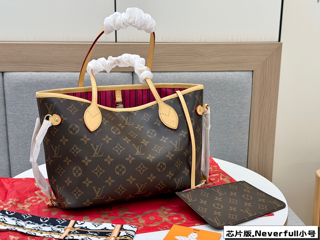 lv neverfull pm