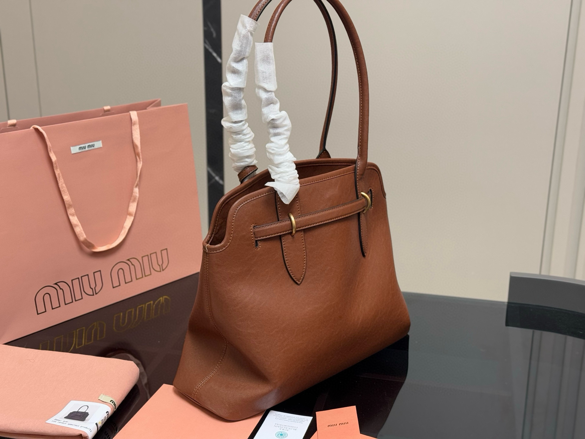 Second-hand tote bag