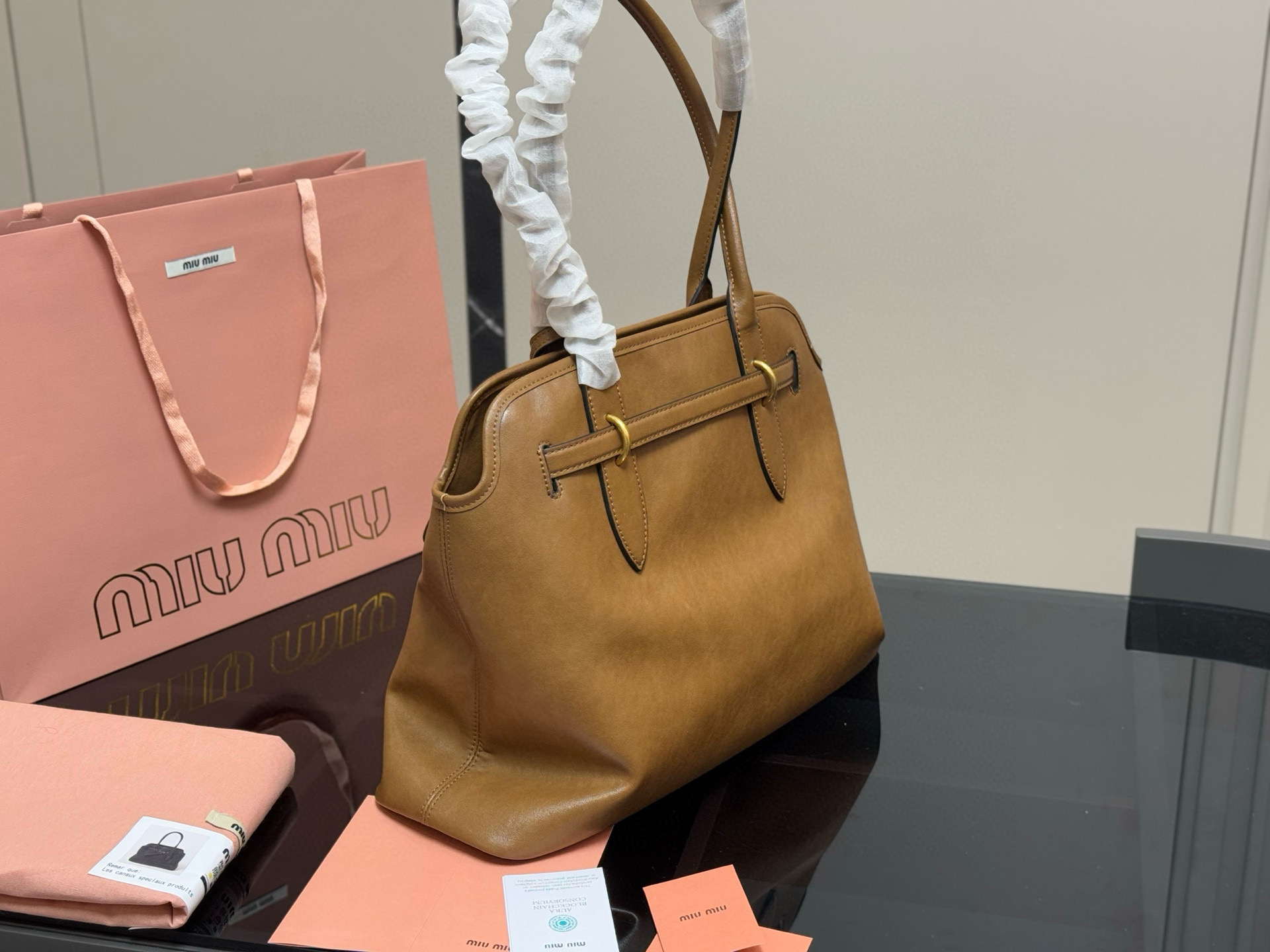 Second-hand tote bag