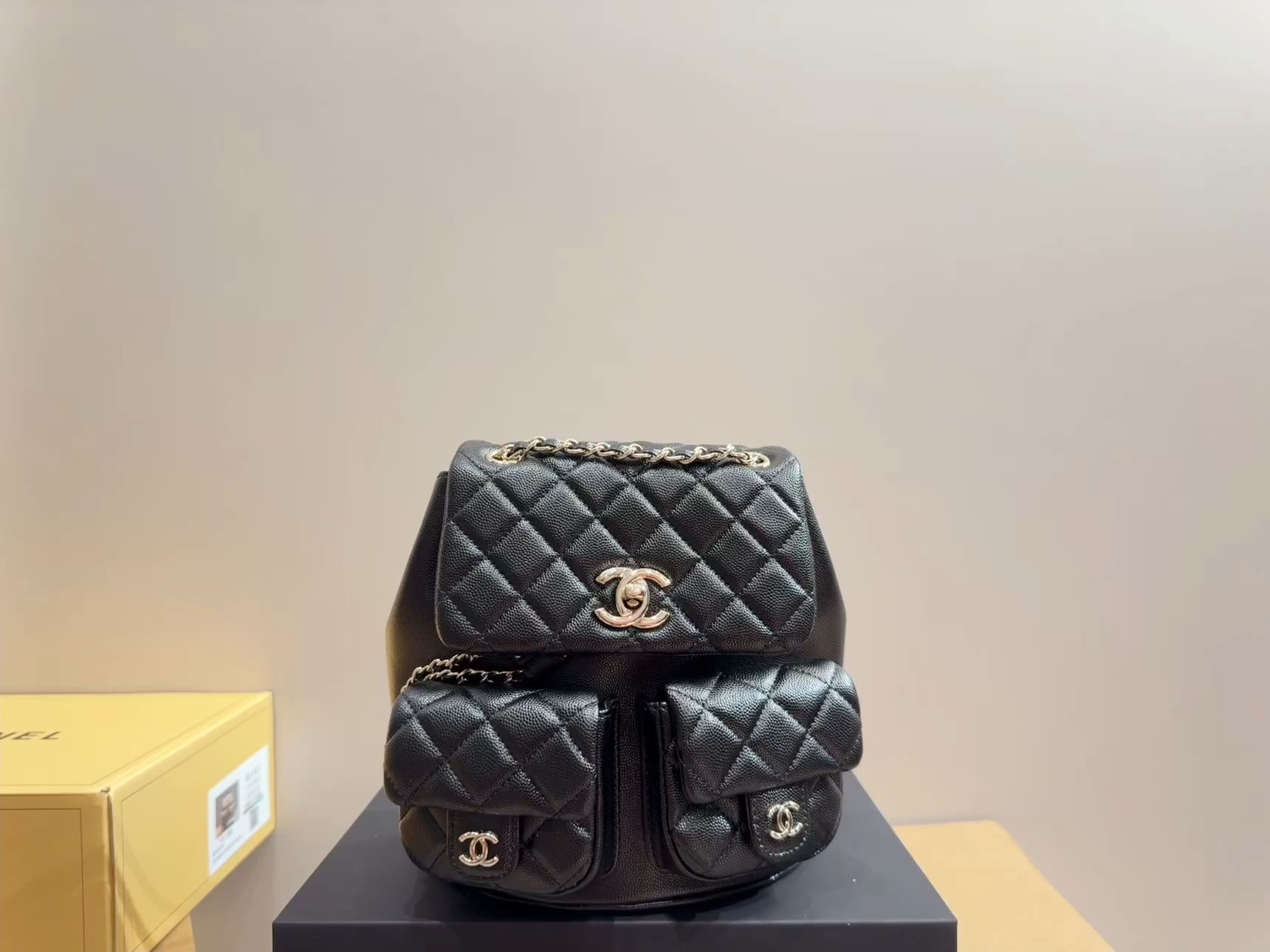 Chanel 25p Duma