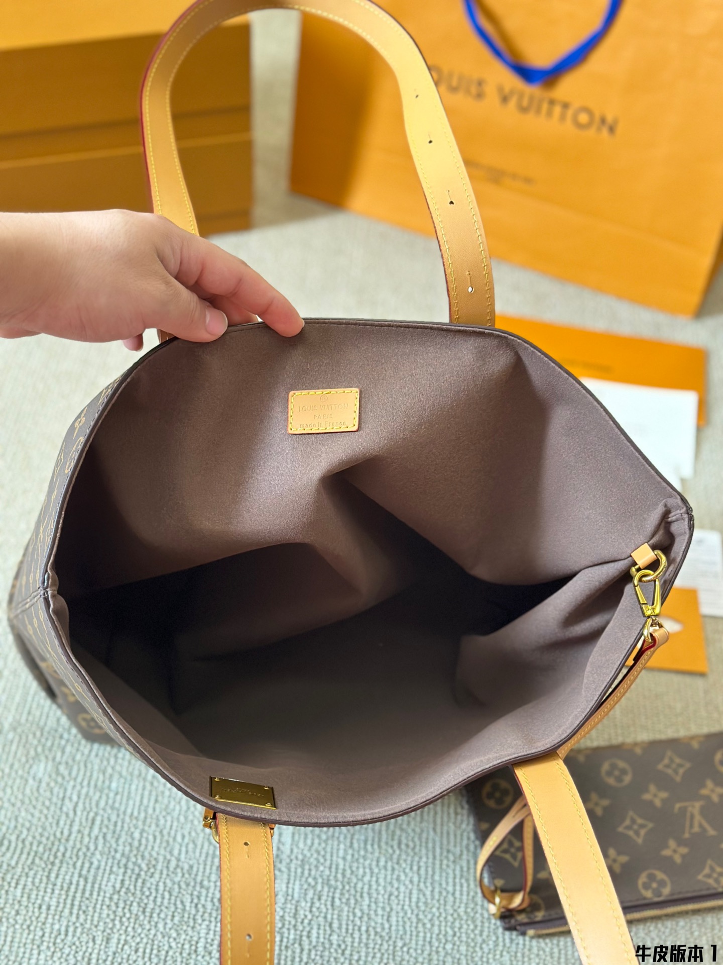 LV  Low Key tote bag