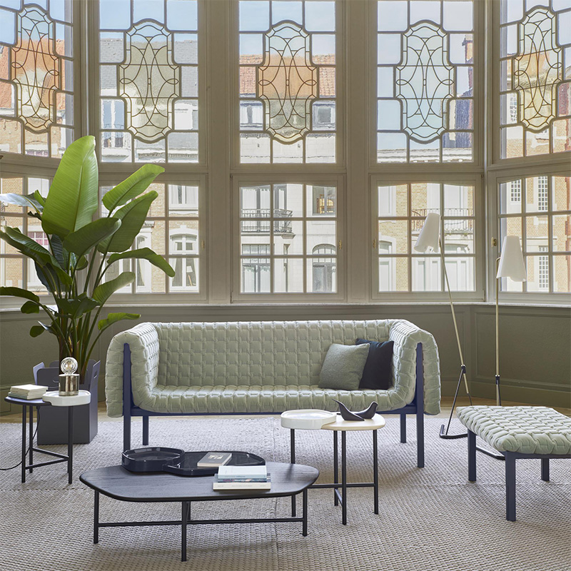 Italian minimalist designer Ruche Bella leisure chair, small living room straight row single sofa chair, living room combination fabric couch.