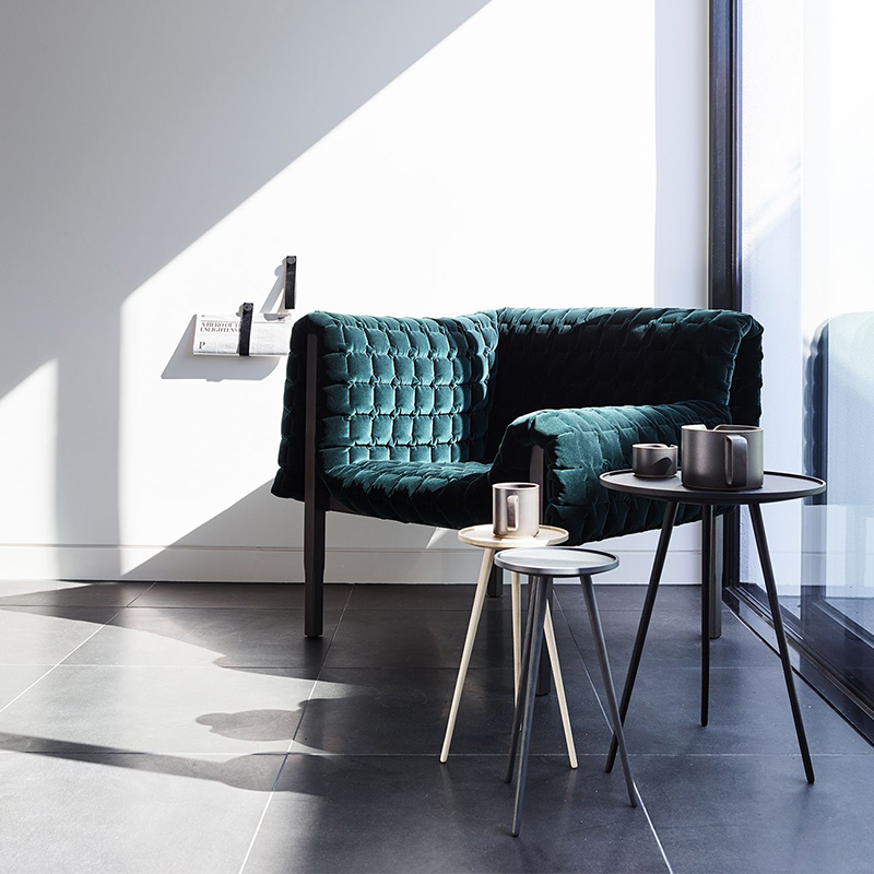 Italian minimalist designer Ruche Bella leisure chair, small living room straight row single sofa chair, living room combination fabric couch.