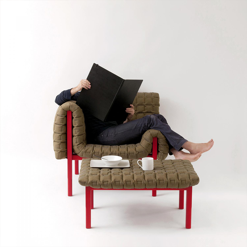 Italian minimalist designer Ruche Bella leisure chair, small living room straight row single sofa chair, living room combination fabric couch.