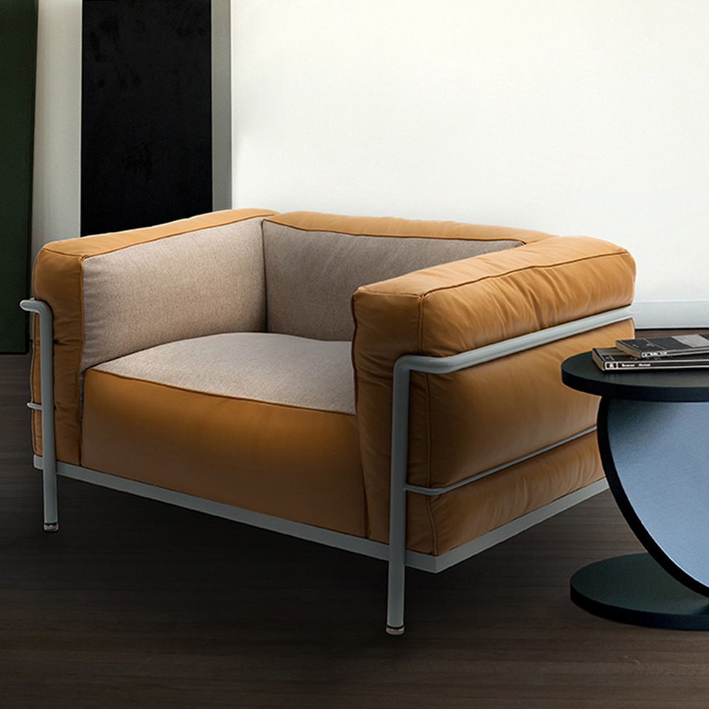 Italian minimalist LC3 leather sofa, stainless steel frame, Bauhaus retro style high-end office living room three seater couch.