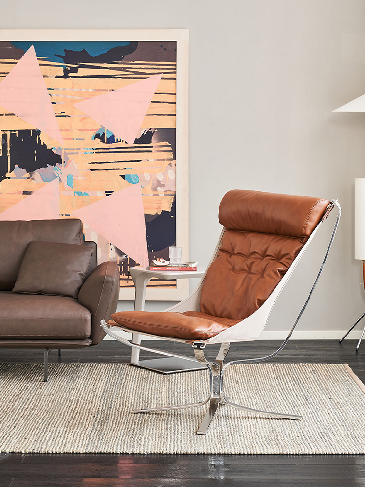 Italian minimalist falcon chair, Nordic medieval style falcon chair, villa living room home leather leisure chair, balcony study stainless steel metal single lounge chair.