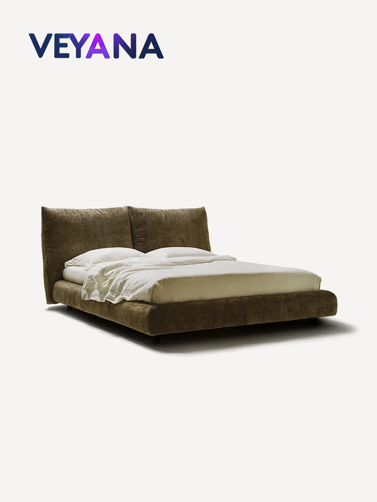 Italian minimalist designer Stand by me petal bed, high-end chenille velvet soft bed, villa large flat master bedroom double bed