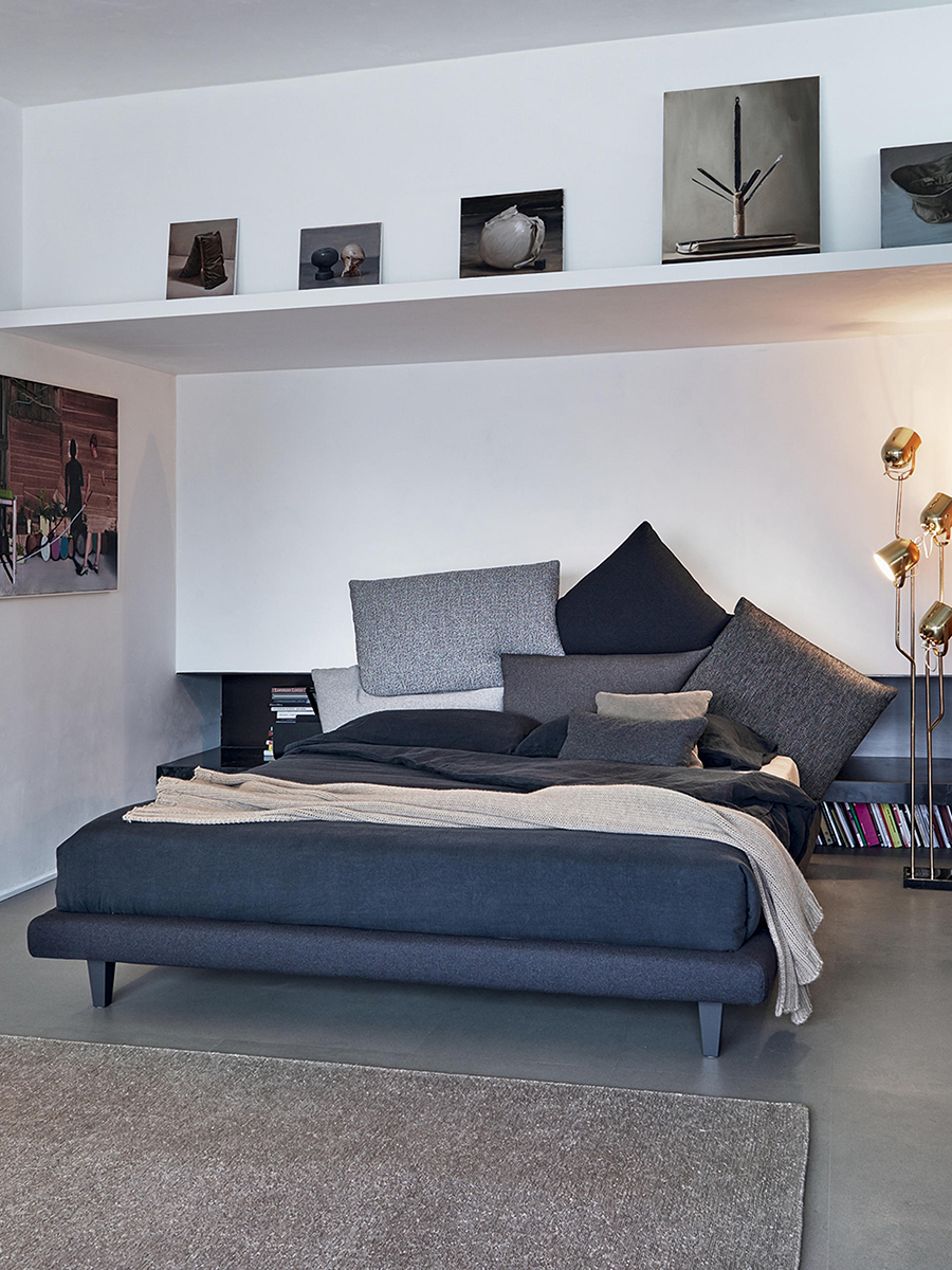 Italian Minimalist PICABIA Pillow Bed, Soft Package Backrest Fabric Master Bedroom 1.8-meter Double Bed, Soft Bed for Bedroom, Hotel, Apartment