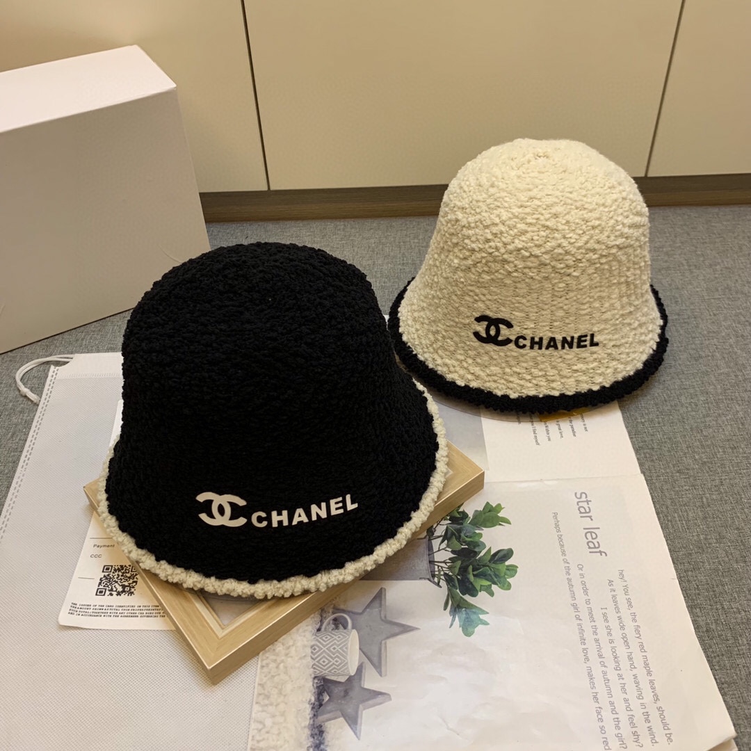 CH Fashion Bucket Hat V1611