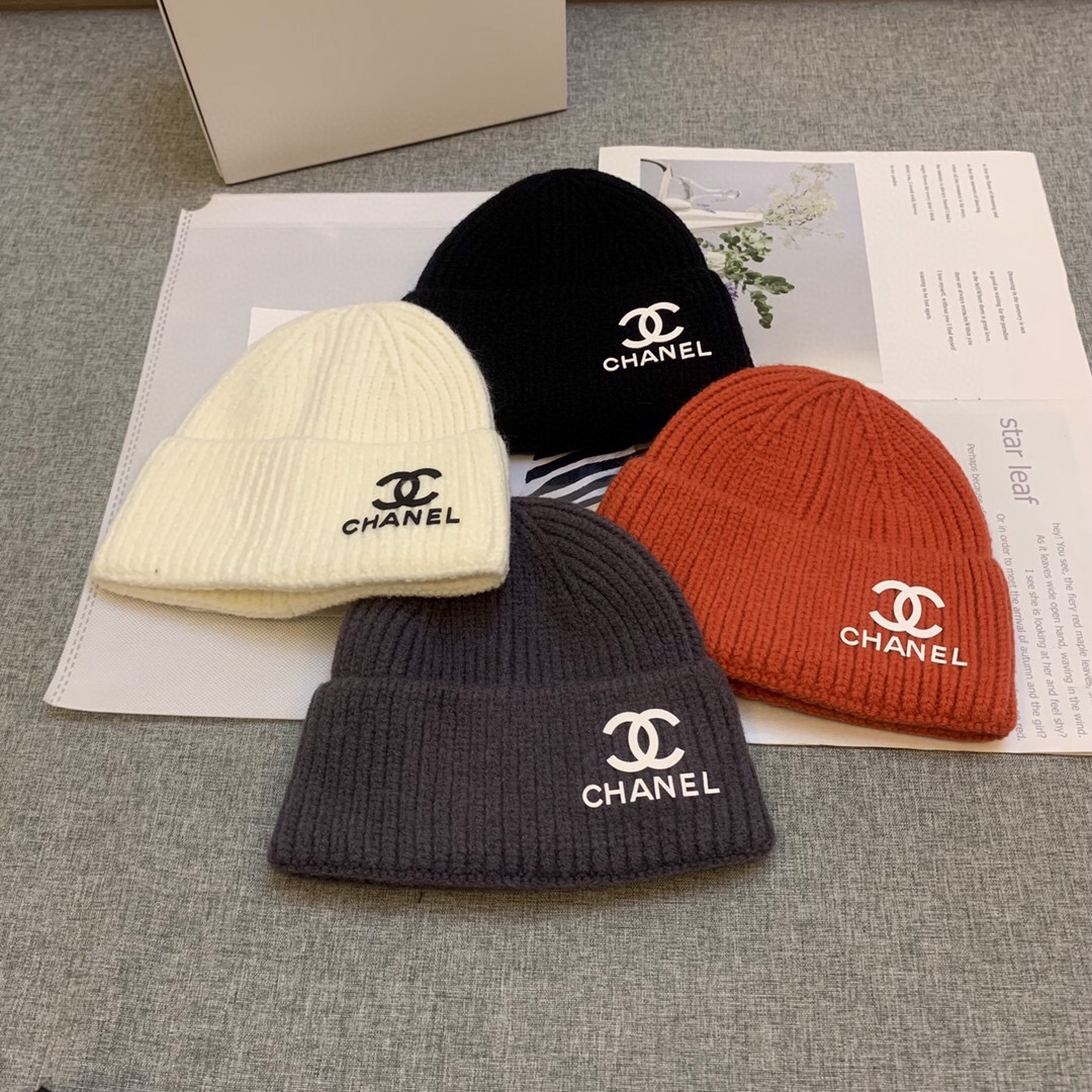 CH New Knitted Beanie V1612