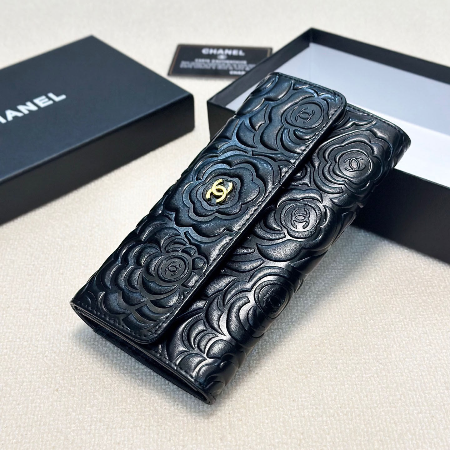 CH Cowhide Camellia Embossed Long Wallet V1512