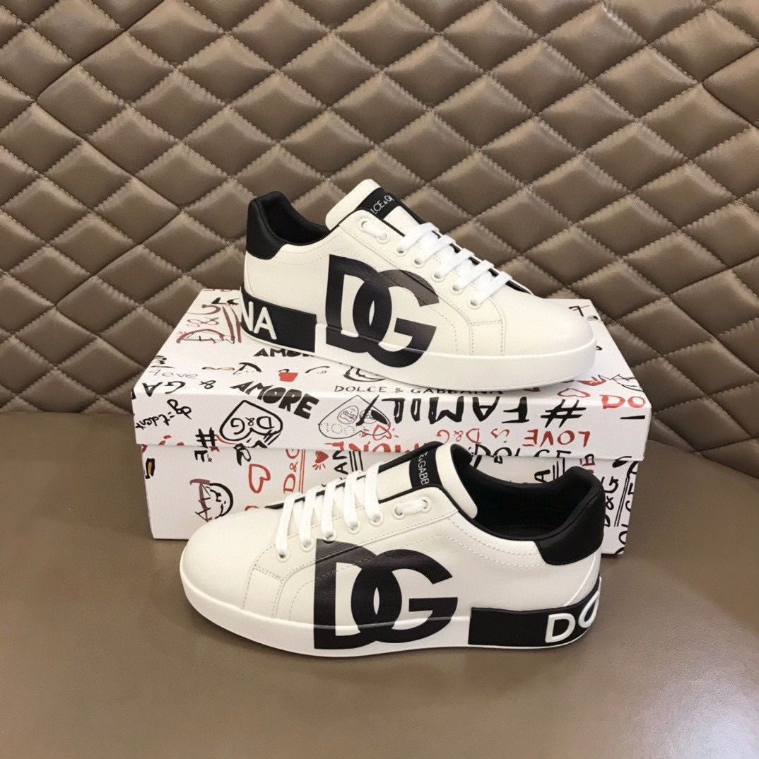 D&G Men's Casual Sneakers P3203