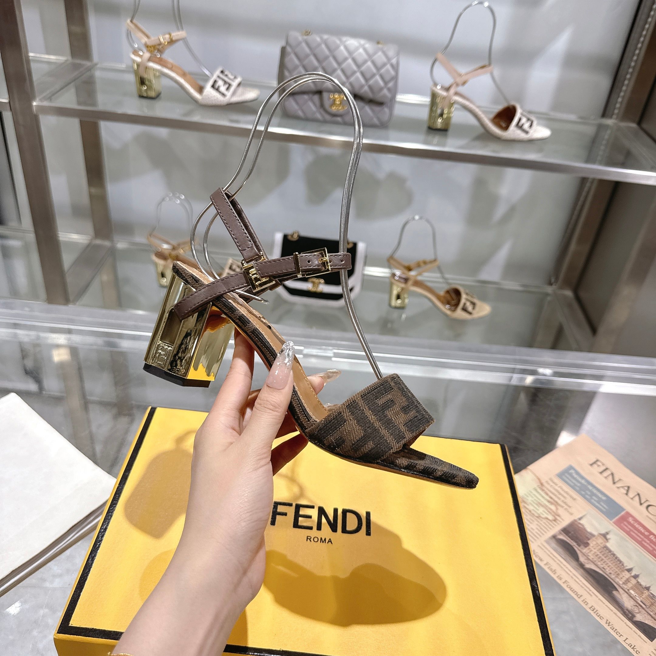 FD 25New Women's Fashion High Heels V3301