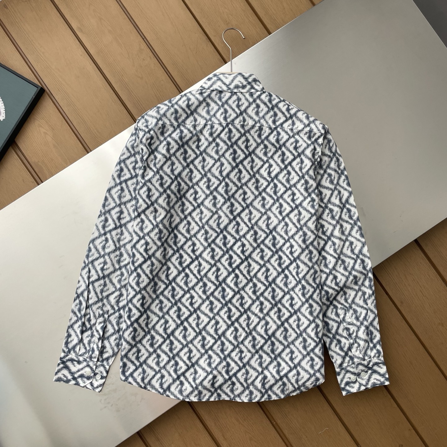 FD New Men's Long Sleeve Shirt V380150