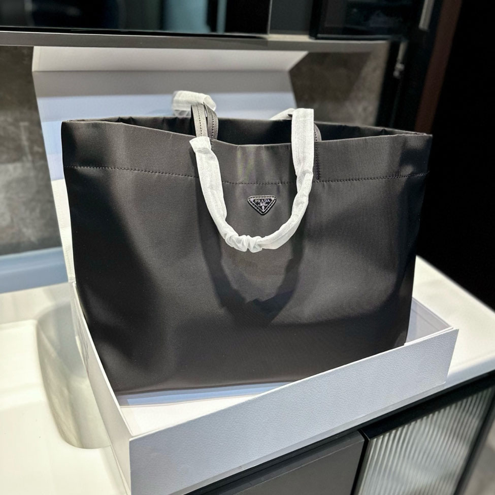 PRA Nylon Tote Bag V400819