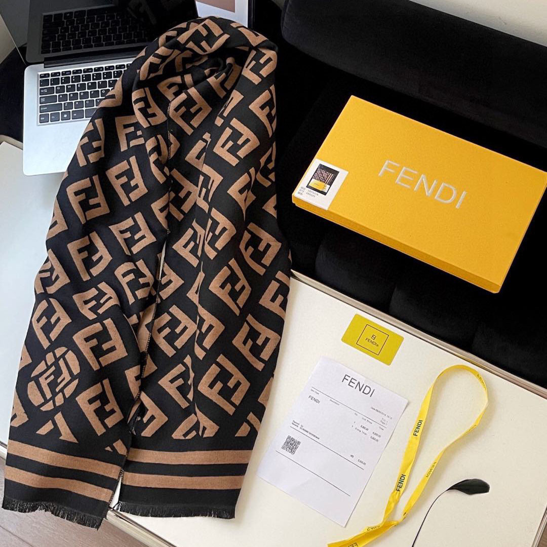 FD Double F Monogram Scarf V380131