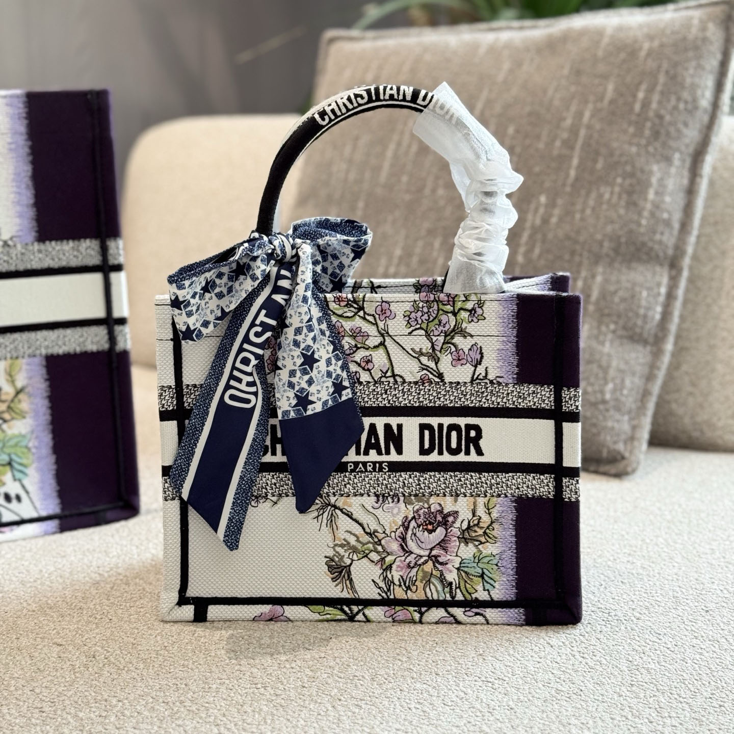 CD 25 New Women's Tote Bags V400805