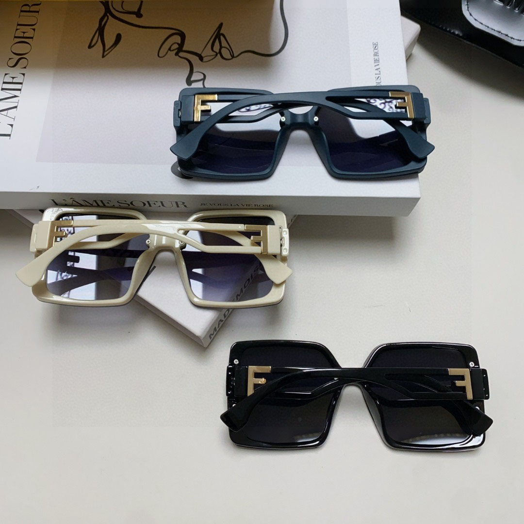 FD New Fashion Elegant Women's Sunglasses V58004