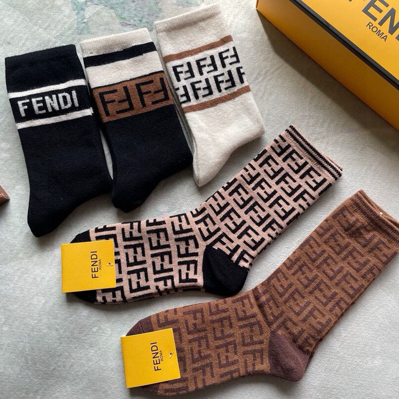 FD 25New Arrival Women's Mid-Tube Rabbit Wool Socks V380144