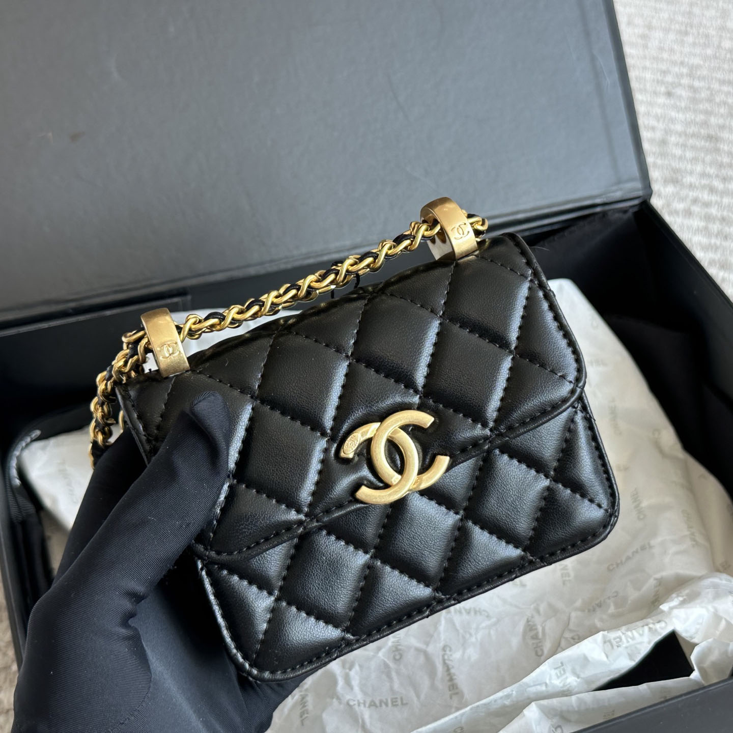 CH Women's Fashion Mini Shoulder Bag BV240529