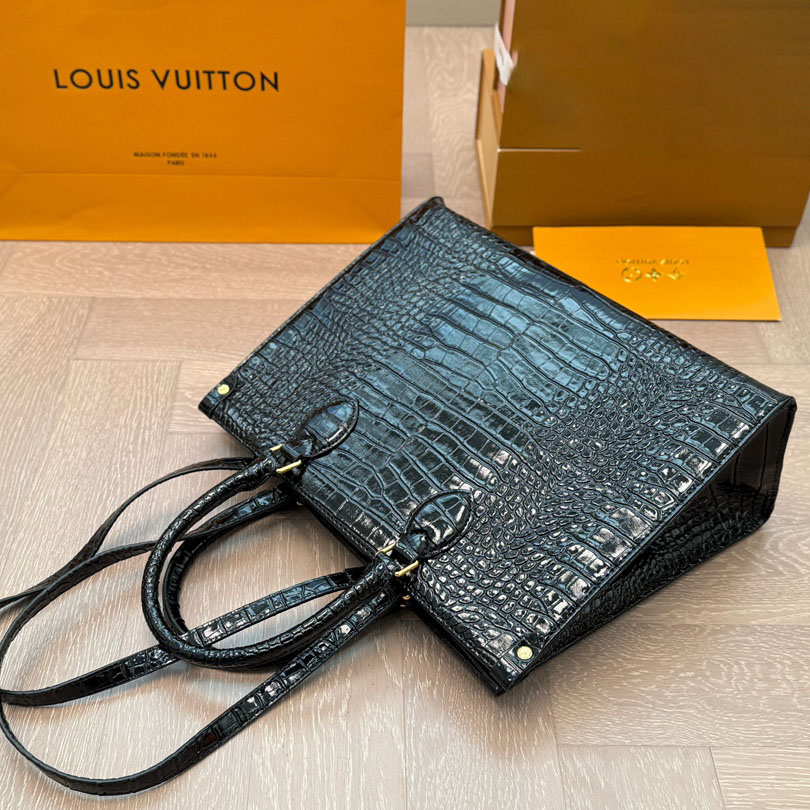 LV Onthego Limited Edition Tote BV240523