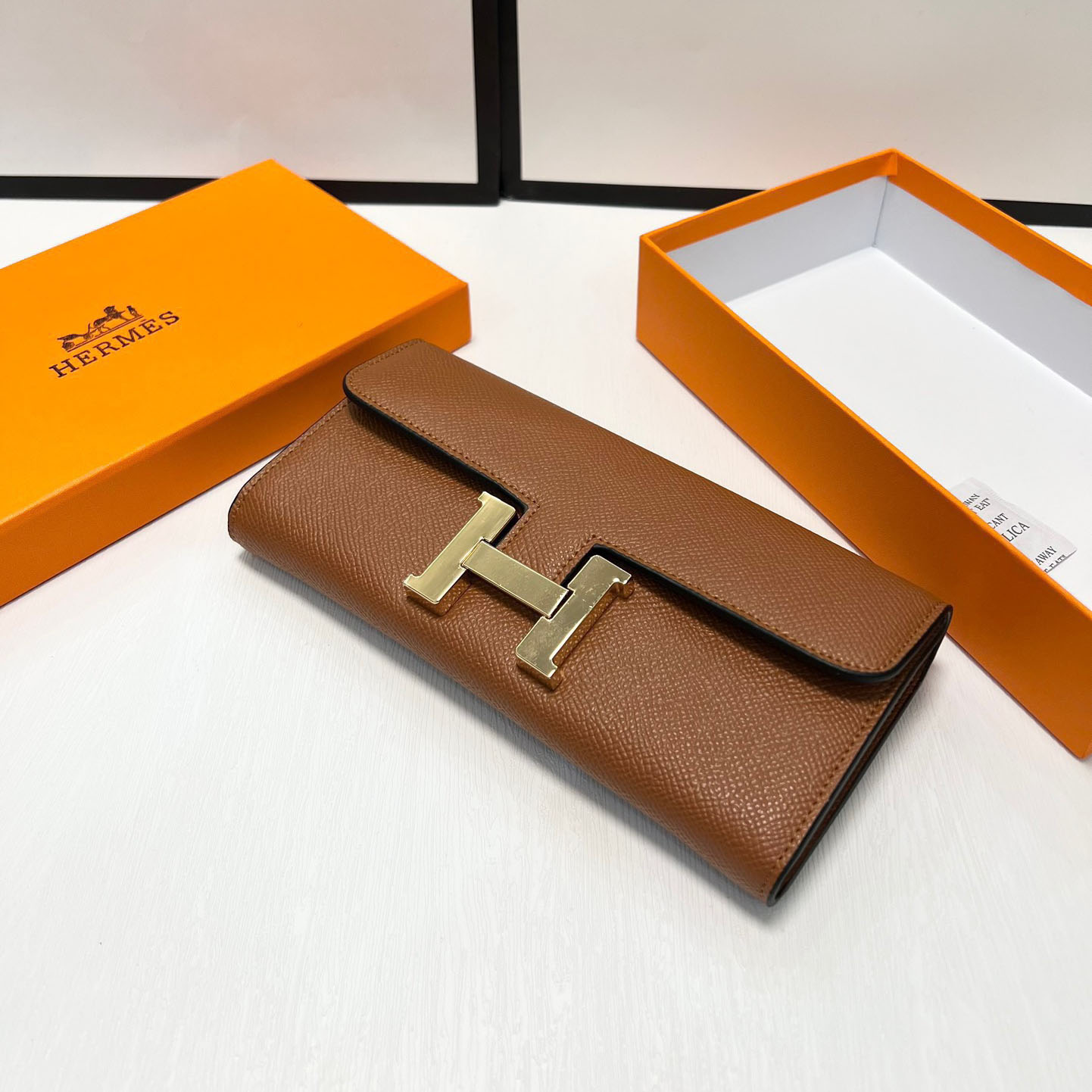 HM Classic Long Wallet BV240524