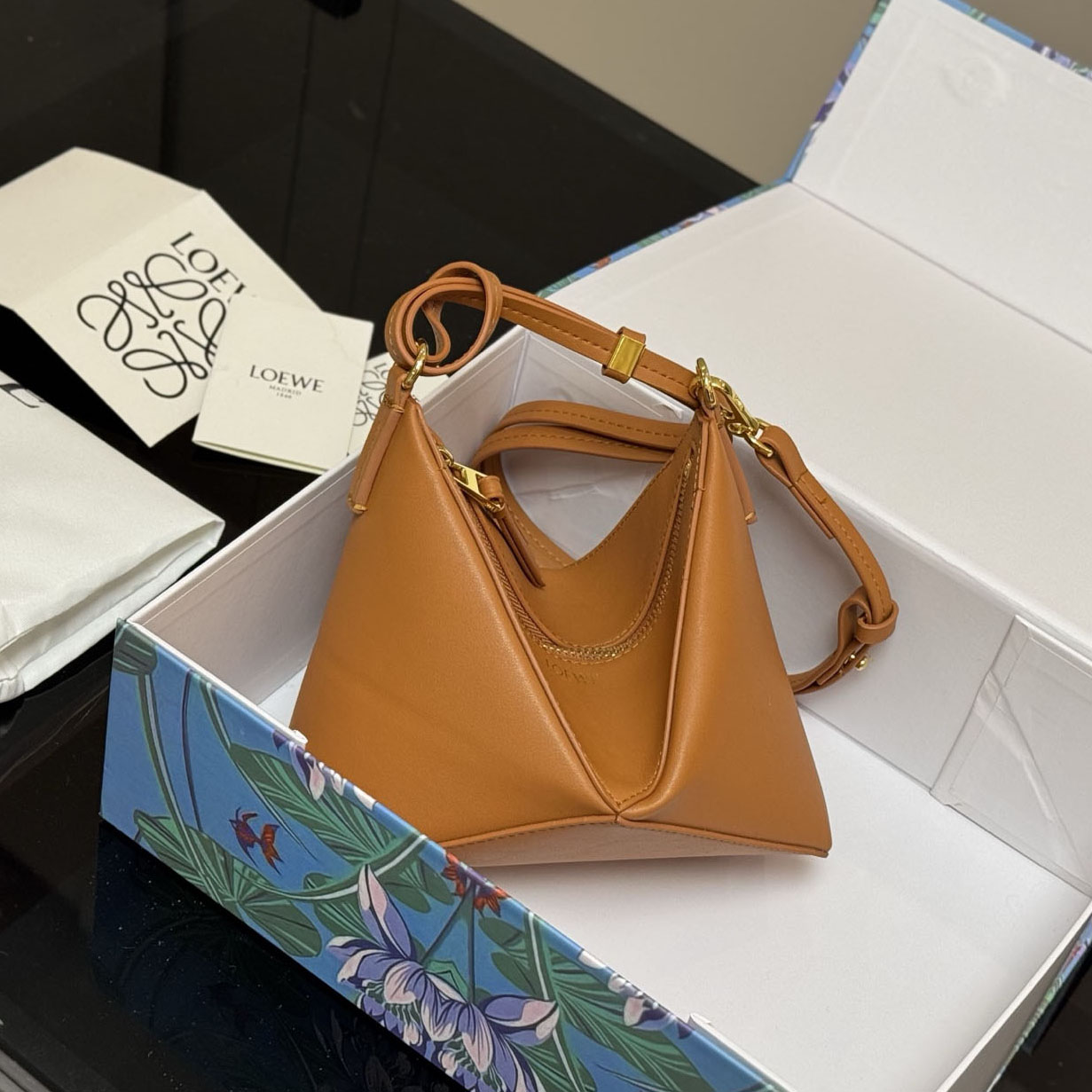 LOE calfskin hobo shoulder bag BV24052014