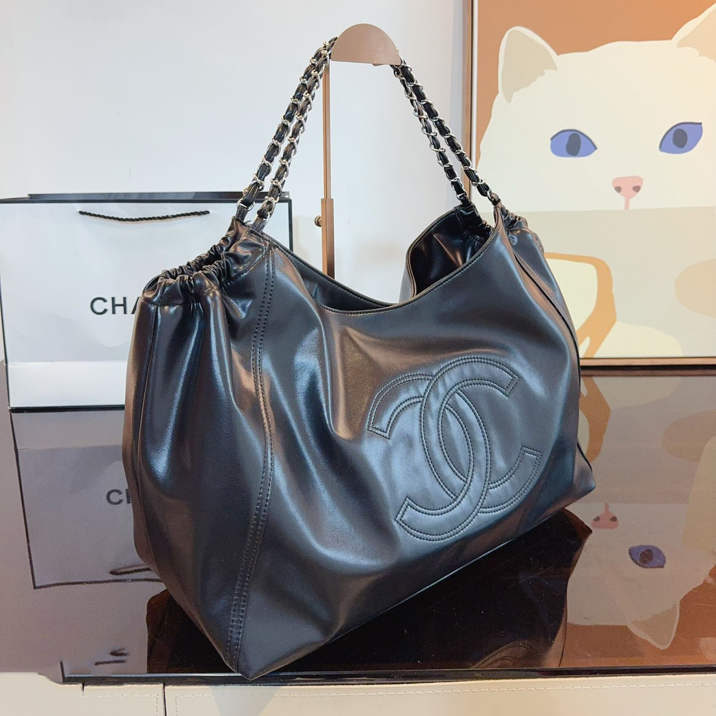 CH Large Capacity Chain Tote V24081101