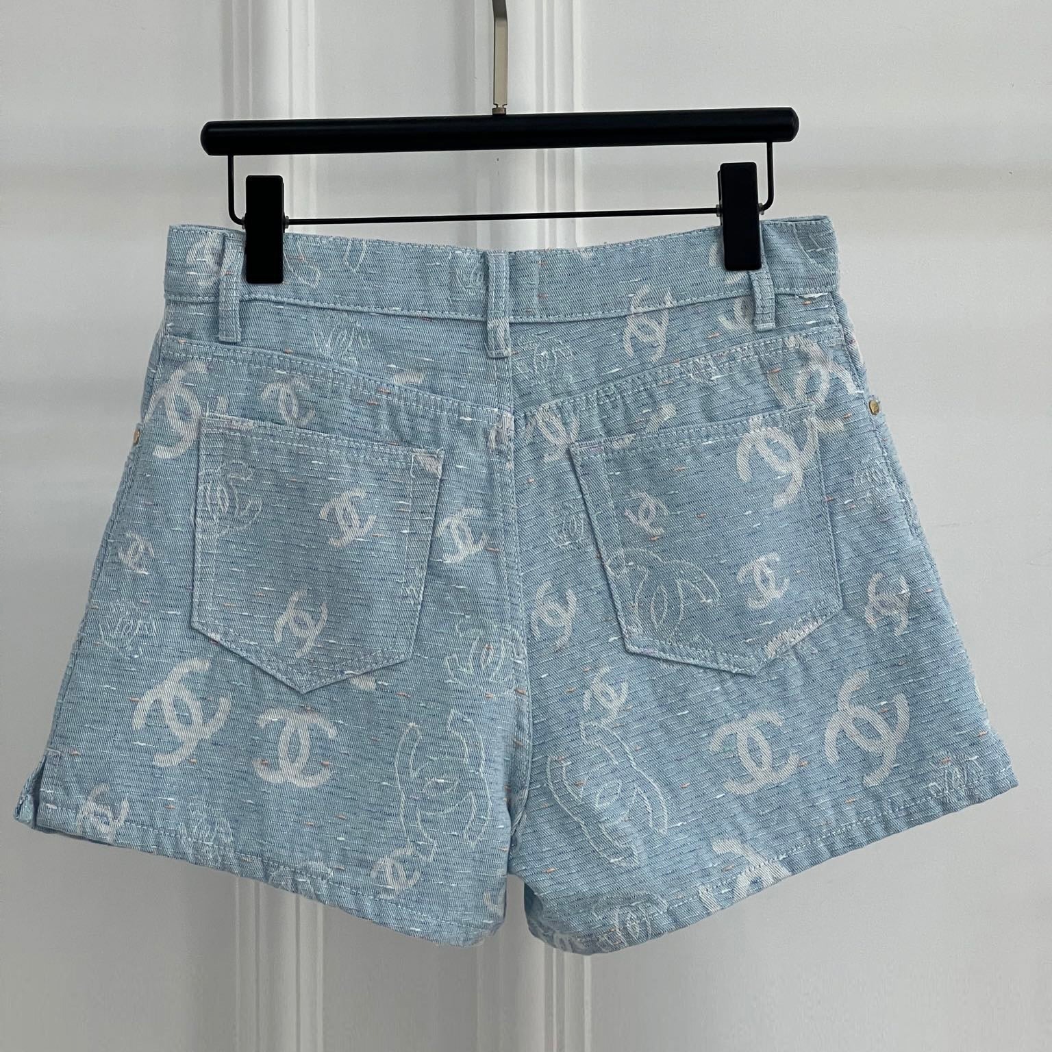 CH 25s Fashion Denim Shorts F24080602
