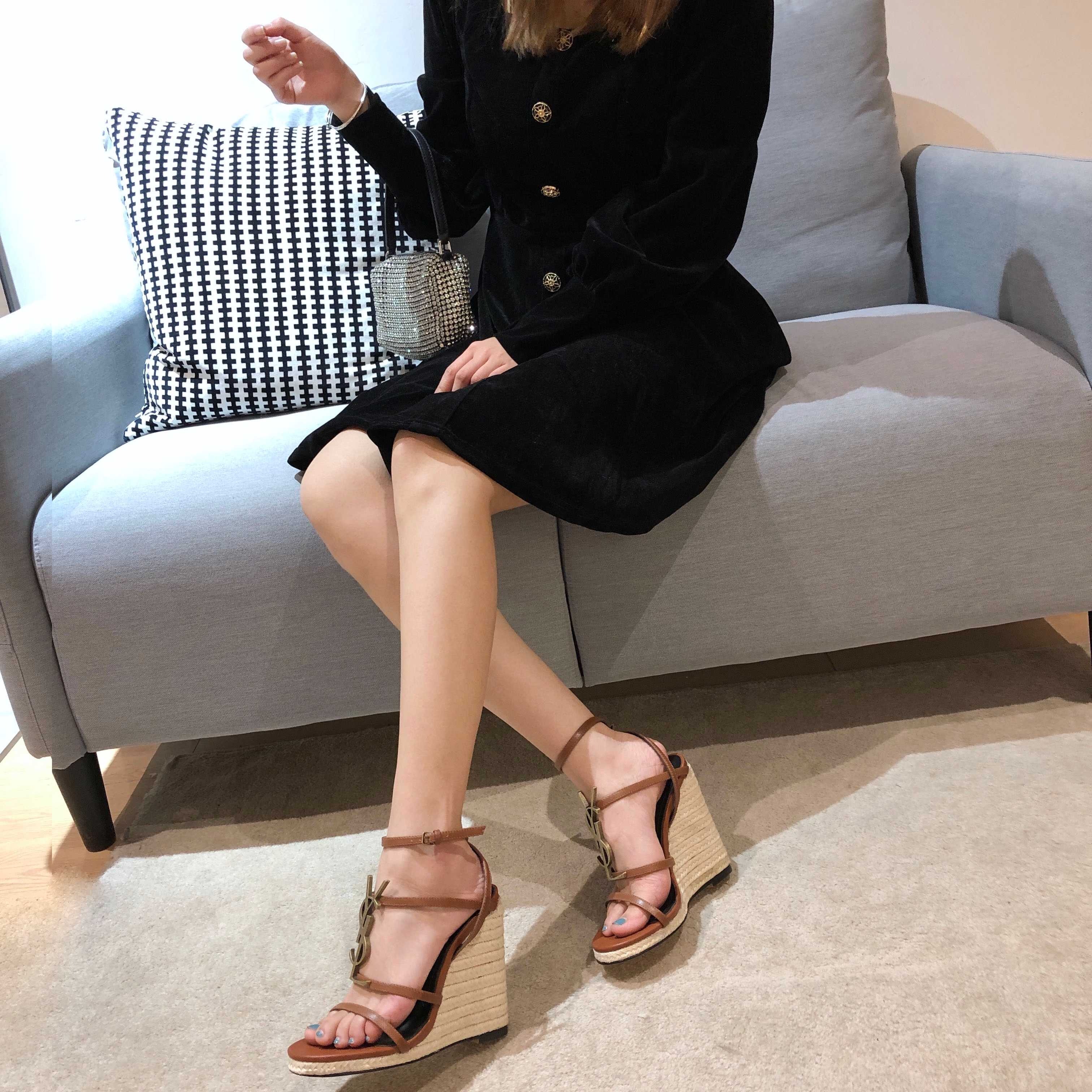 YSL Fashion High Heel Platform Sandals F24080305