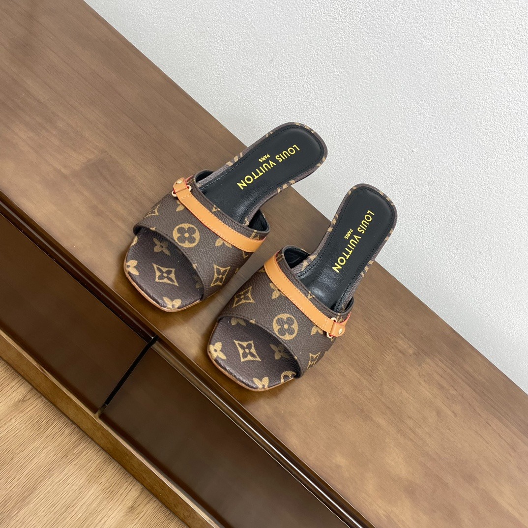 LV Fashion Stiletto Light Luxury High Heels DG24101105