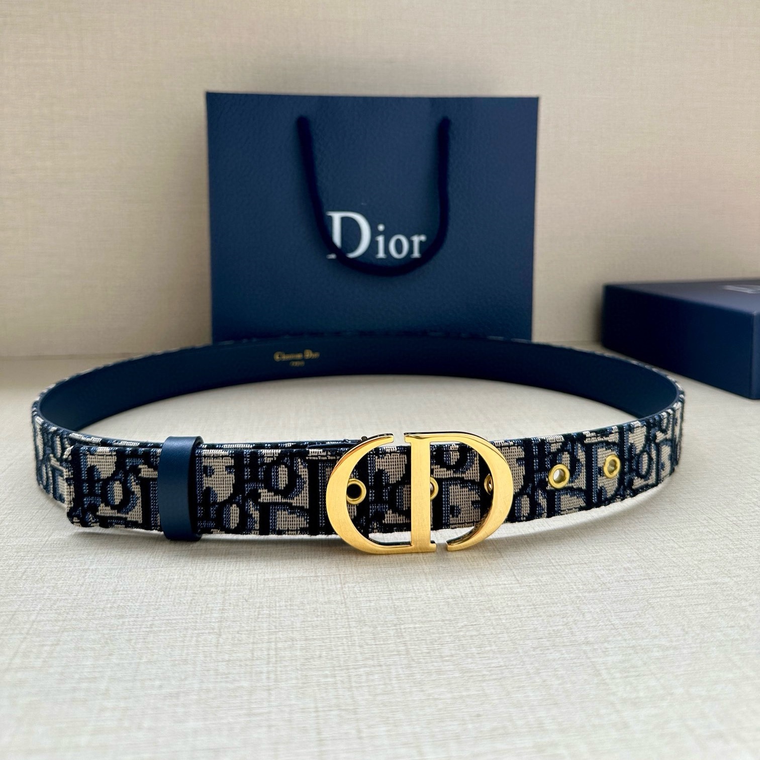 CD women's Saddle Belt 3.0cm  YV24052212