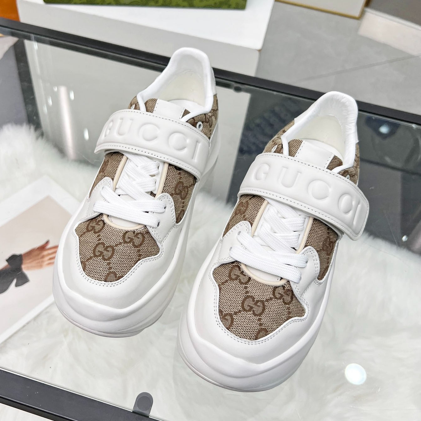 GG Classic Platform Velcro Sneakers ST250216