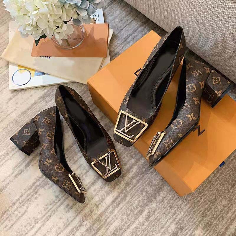 LV Fashion Square Toe Women's Shoes HS250214