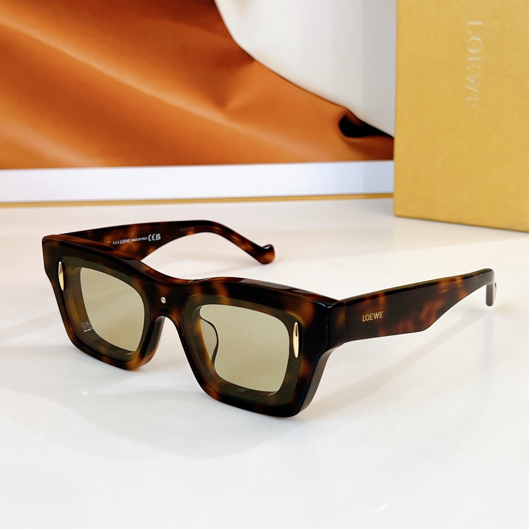 LOE  Unique style Bold - framed square stylish sunglasses  YV240524028