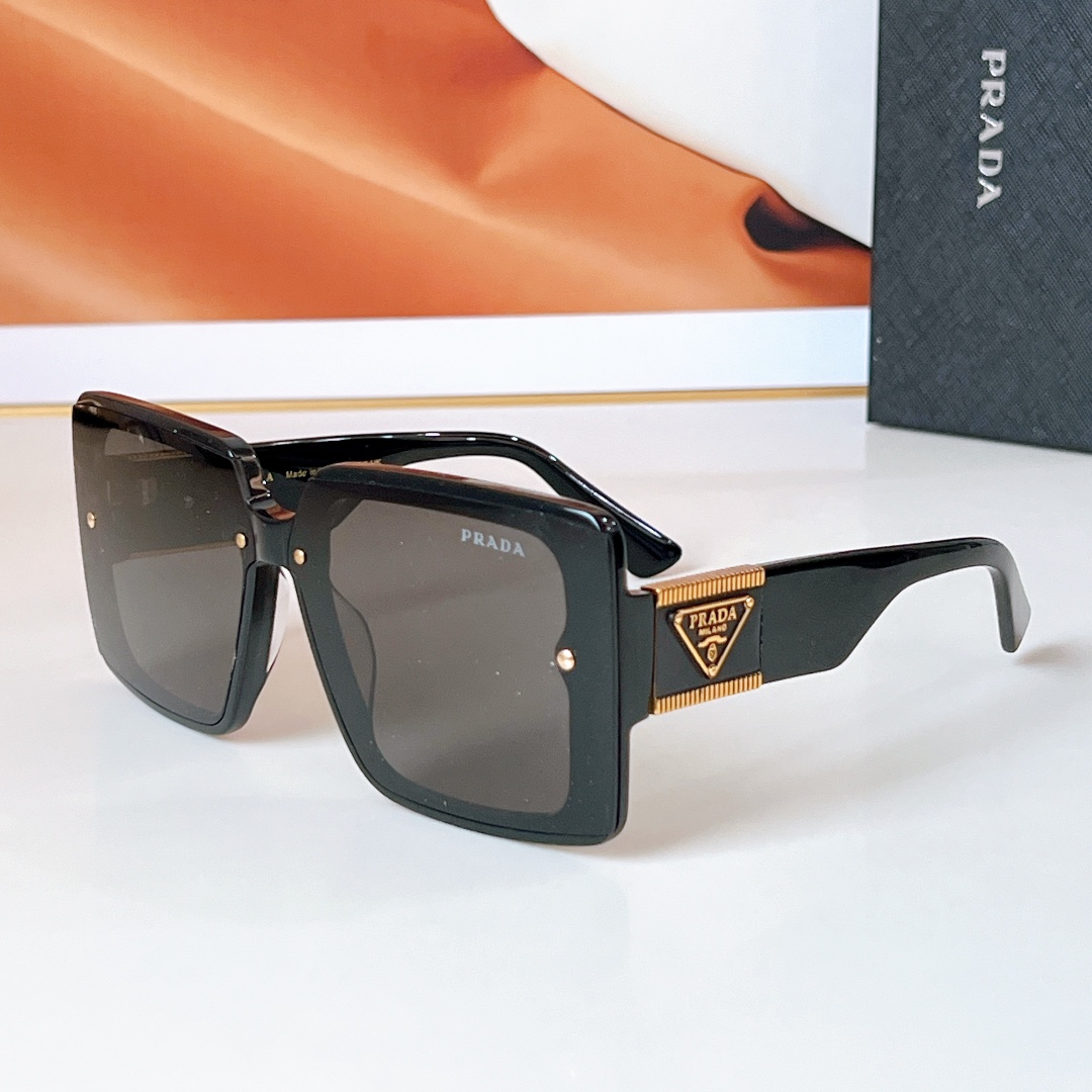 PRA  Large square frame sunglasses YV24052406