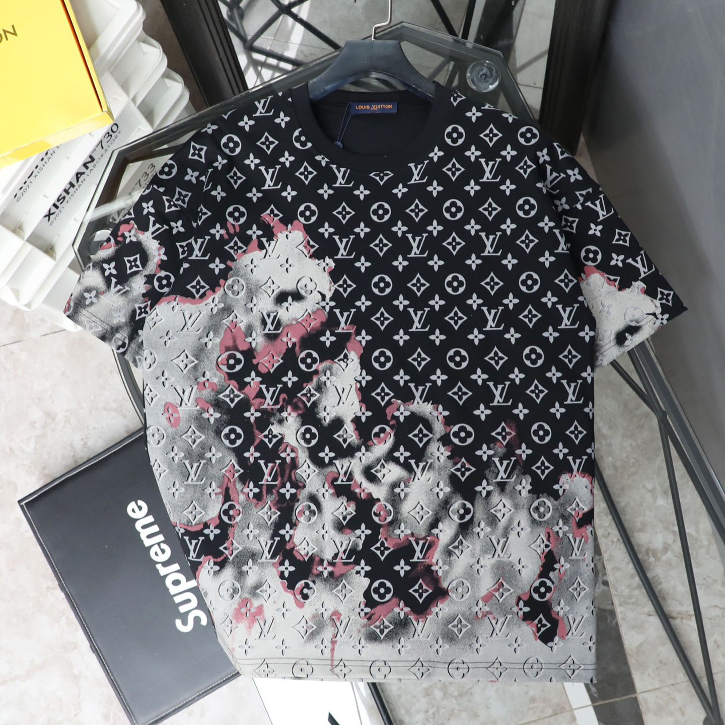 LV 25 new fire cloud jacquard round neck short sleeves 88052501
