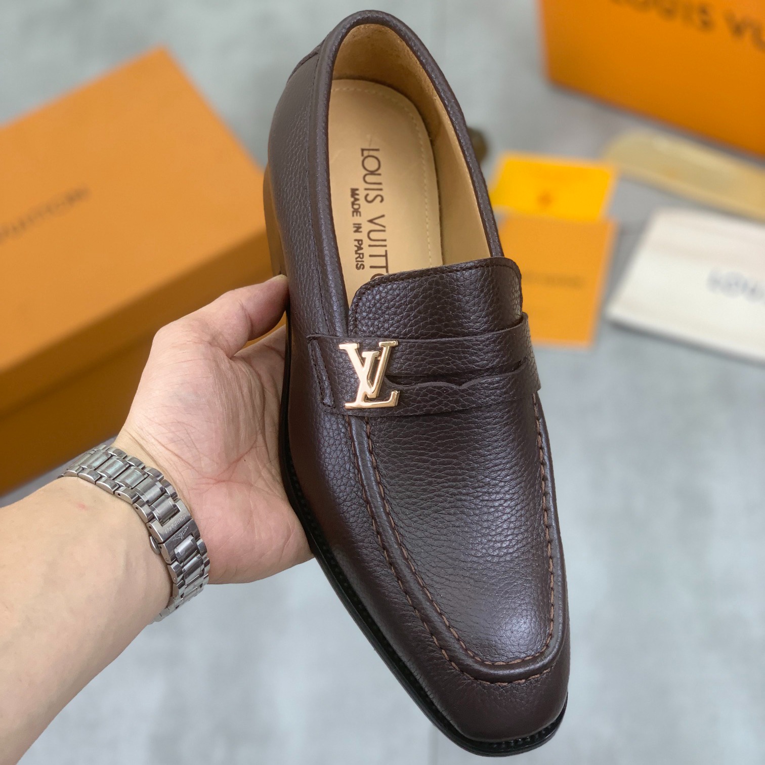 LV Brown Calfskin Leather Shoes TE250313