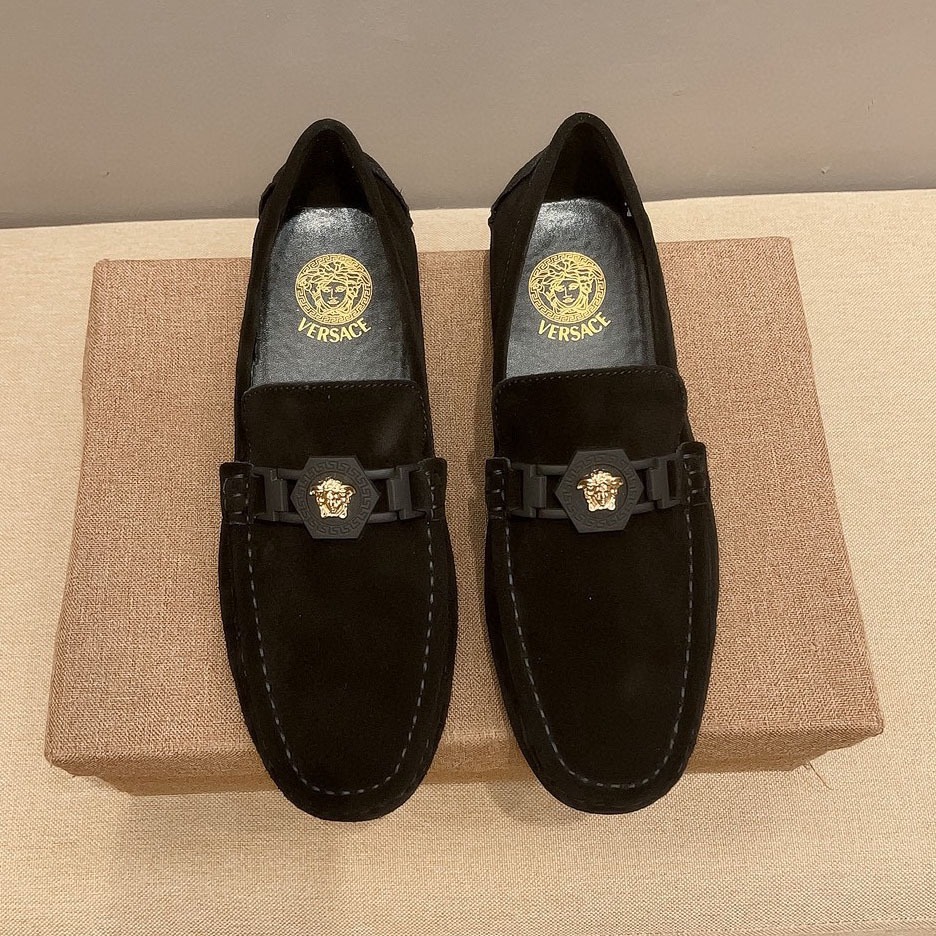 Vs Medusa Logo Suede Loafers TE250311