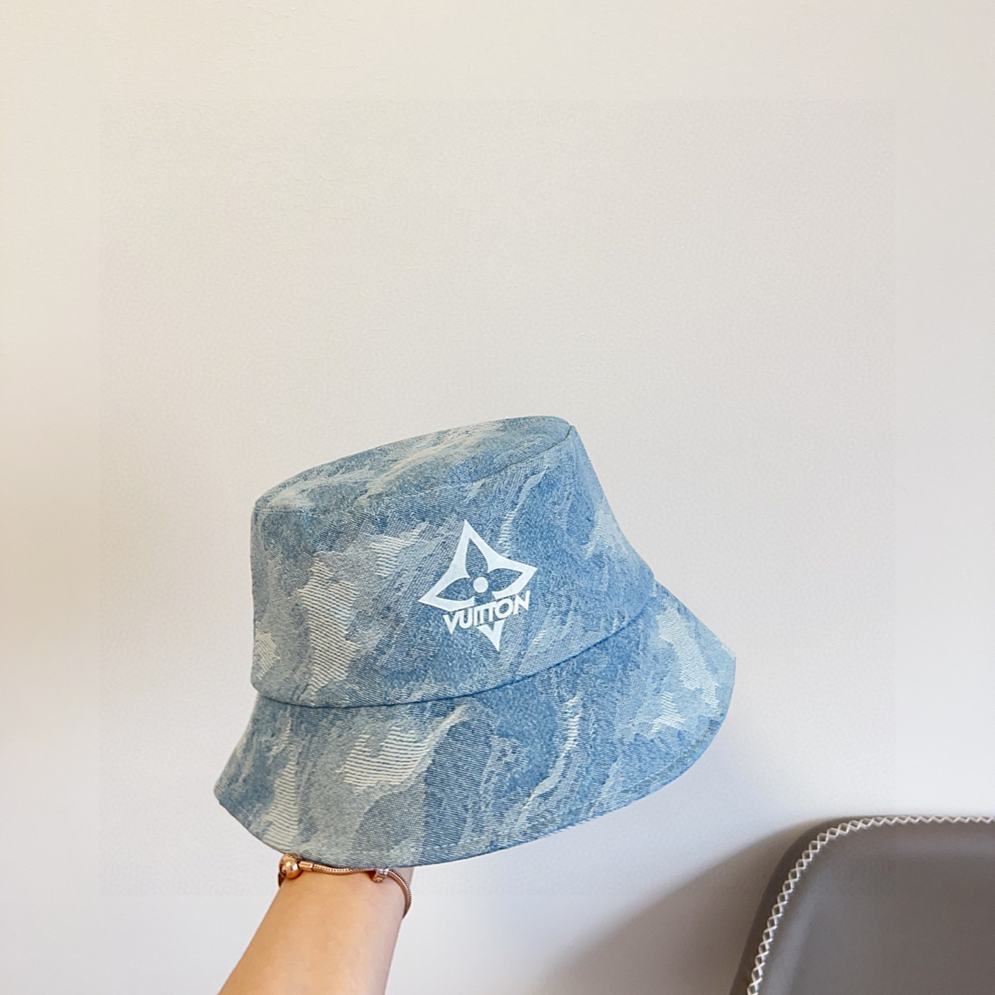 LV New Denim Unisex Simple Bucket Hat TE250438