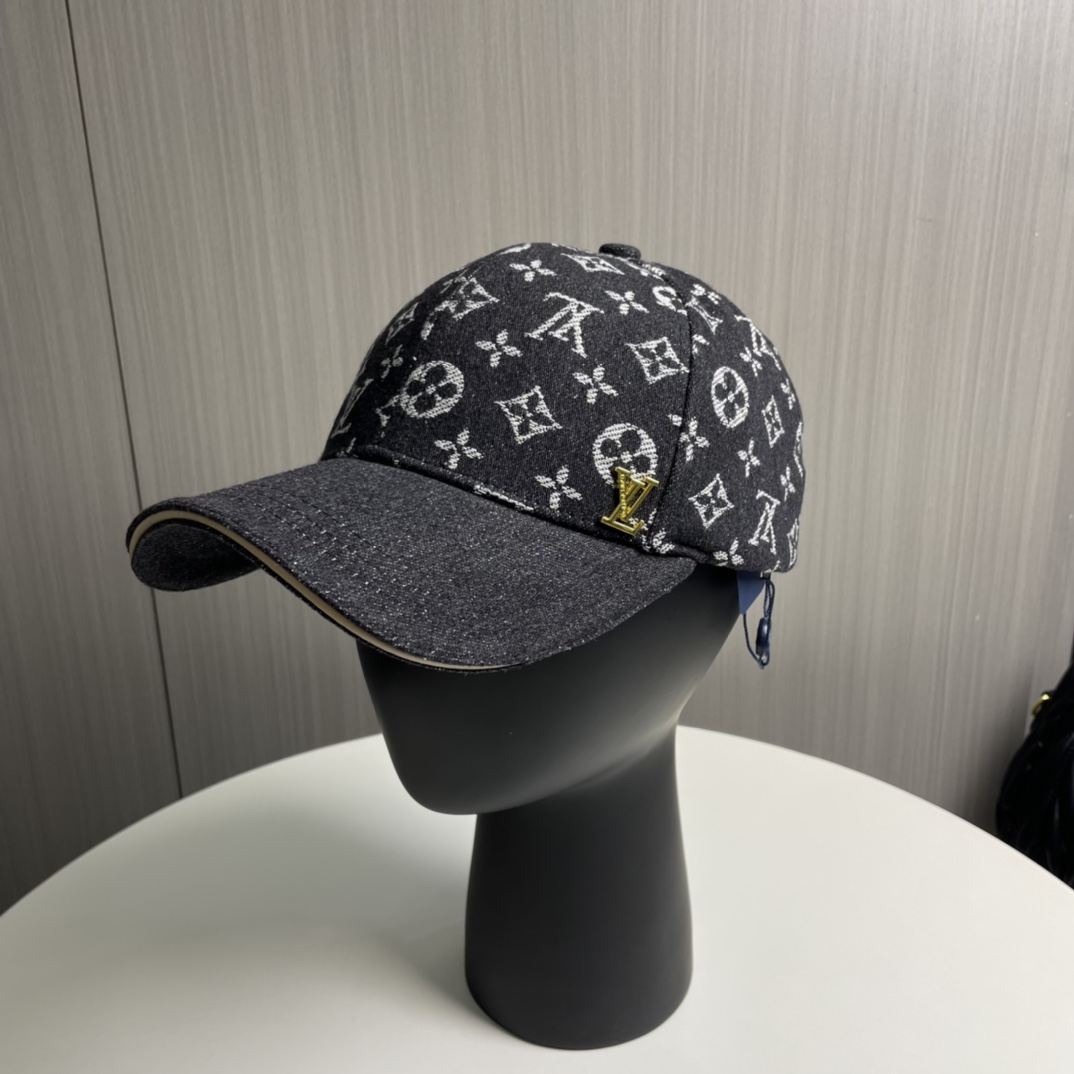LV Classic Style Baseball Cap TE250445