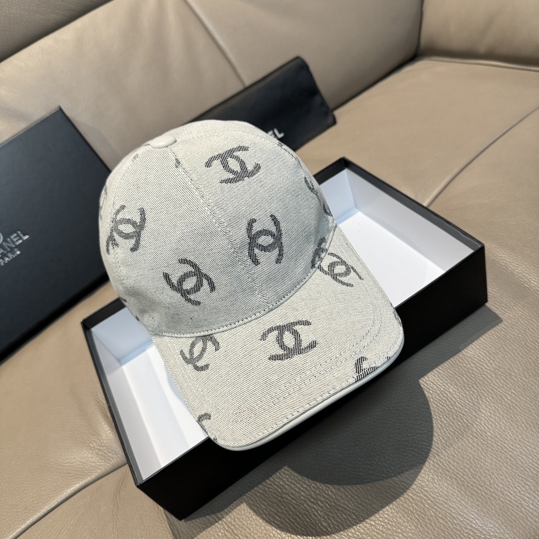 CH Fashion Women's Baseball Cap TE250457