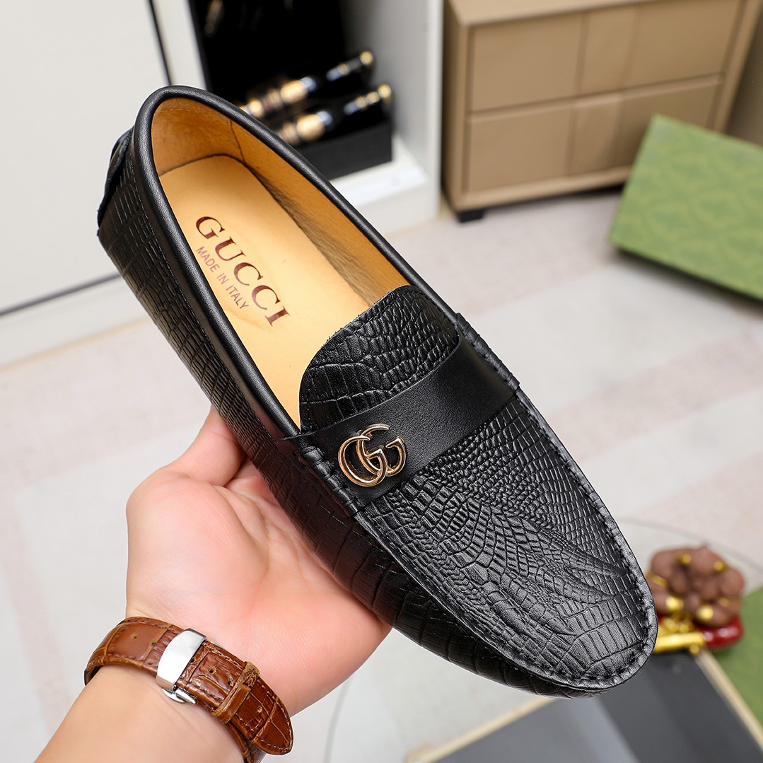 GG Fashionable men's slip-on TE2504106