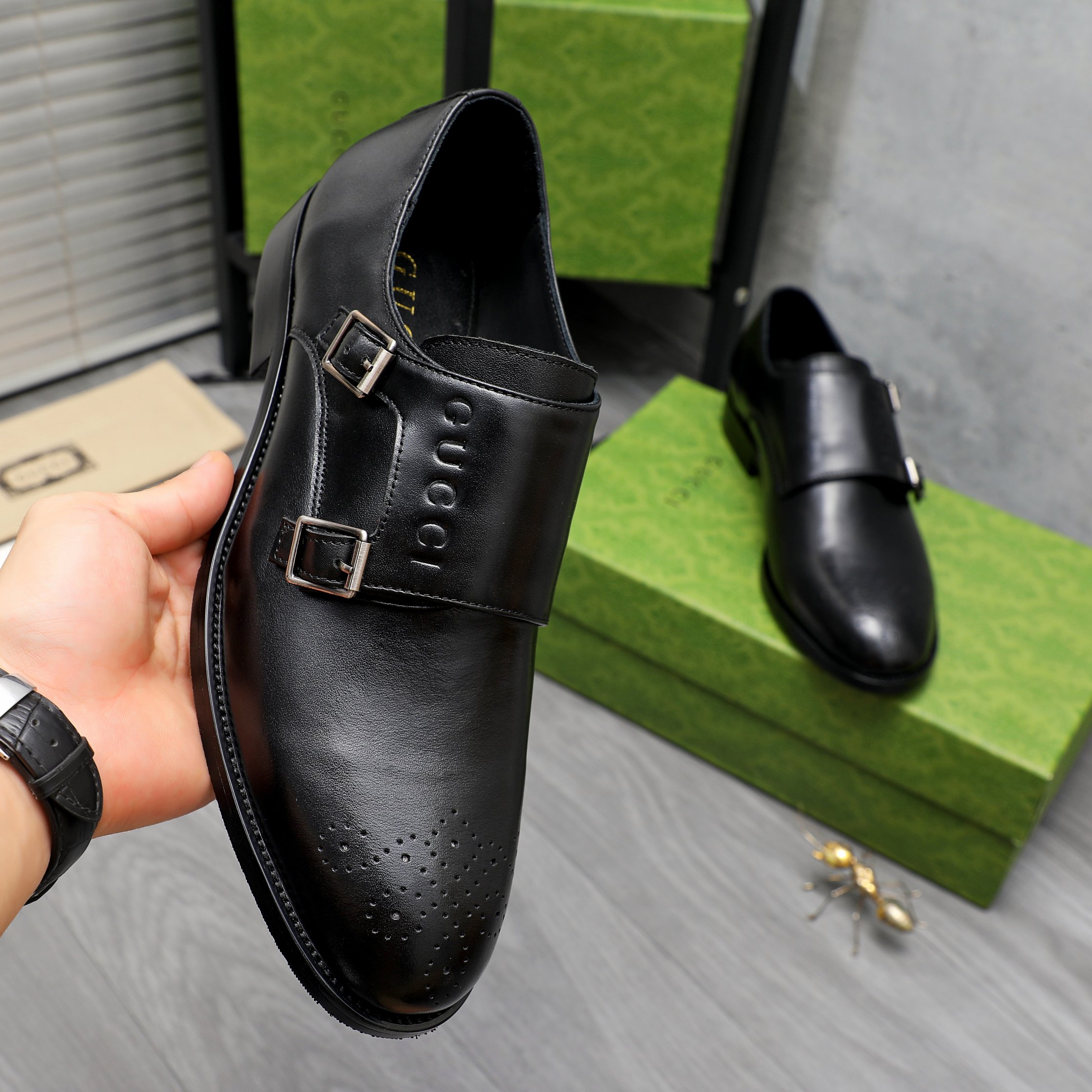 GG Cowhide Leather Business Shoes SY250431