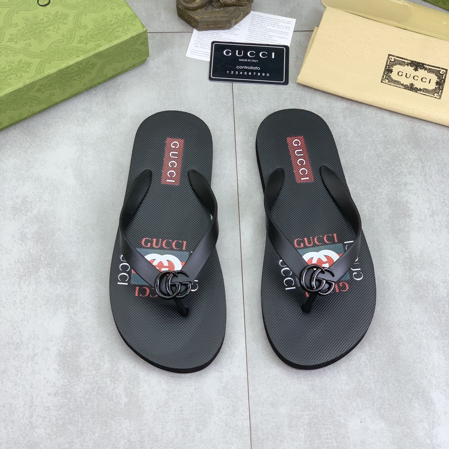 GG Men's Stylish Flip-Flop Sandals SY250430