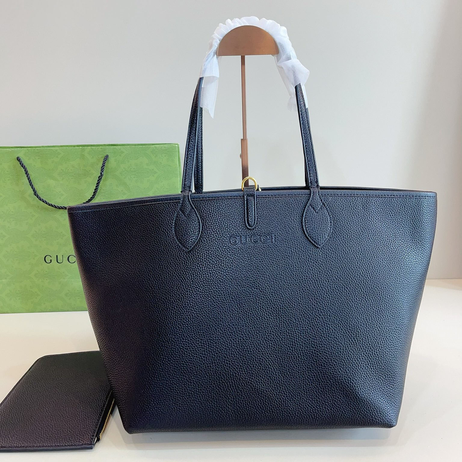 GG Classic Simple Shopping Bag BV250409