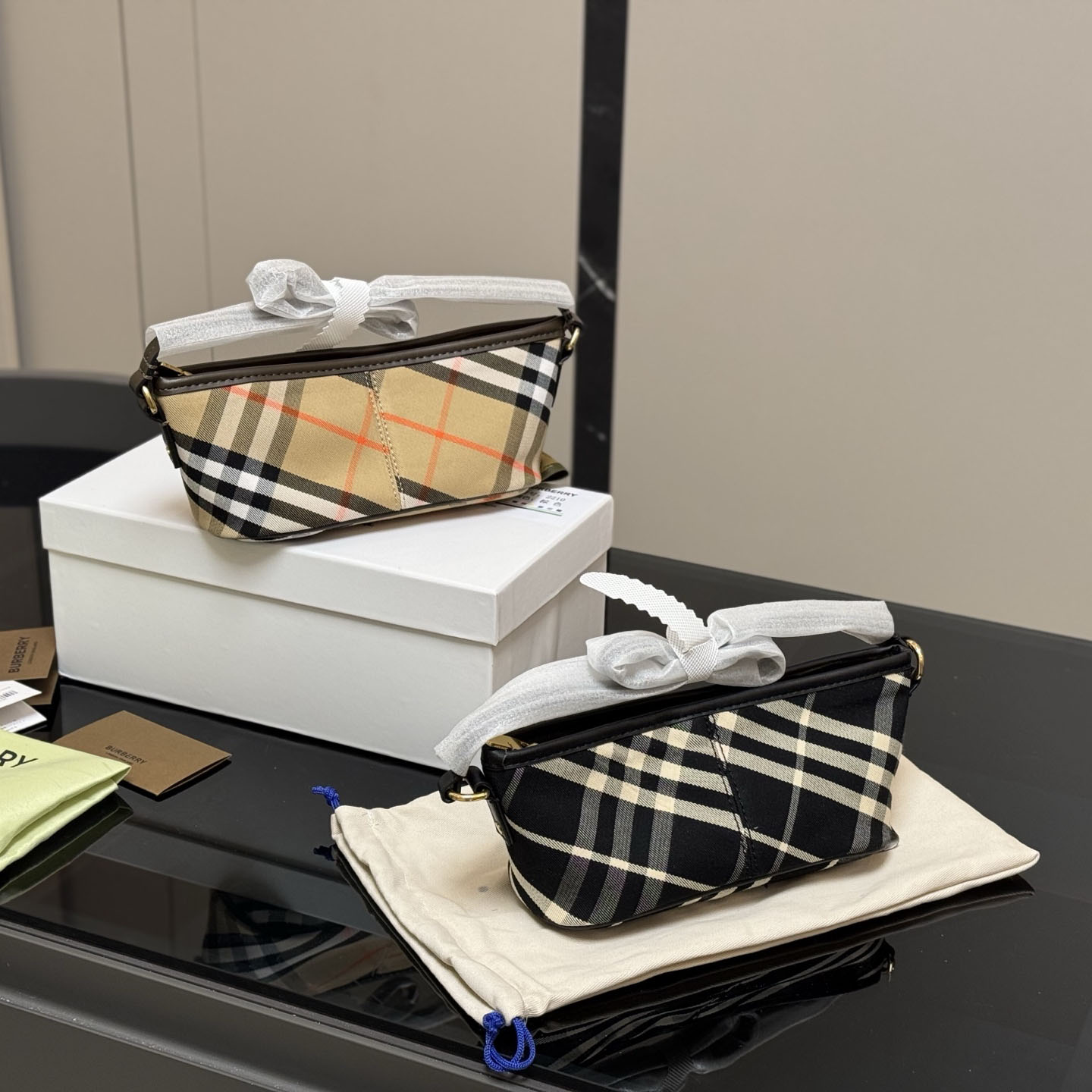 BUR Horizontal Underarm Bag MS250404